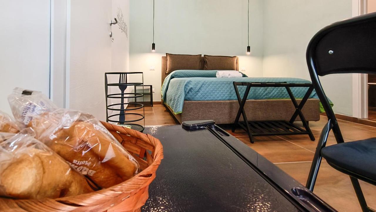 Casa Calu Castel Sant'Elmo Panzió Nápoly Kültér fotó